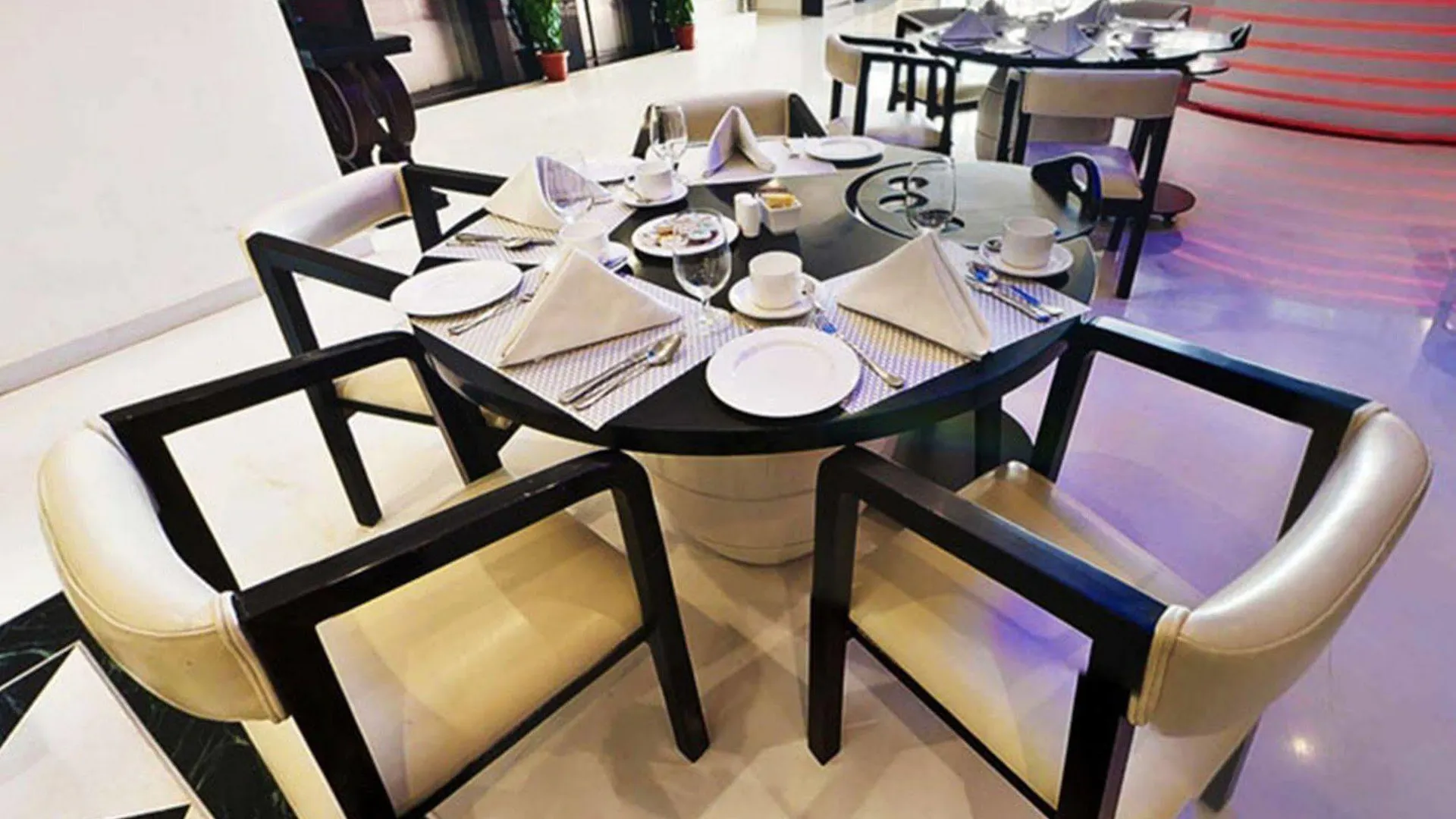 Hotel Central Blue Stone By Royal Orchid Gurgaon