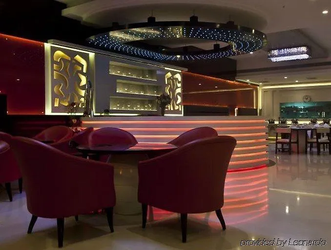 Central Blue Stone By Royal Orchid Gurgaon 4*,